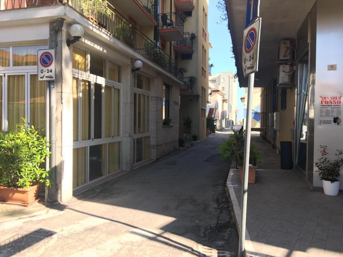App. Marcopolo - 100Mt Dal Mare Lejlighed Lido di Jesolo Eksteriør billede